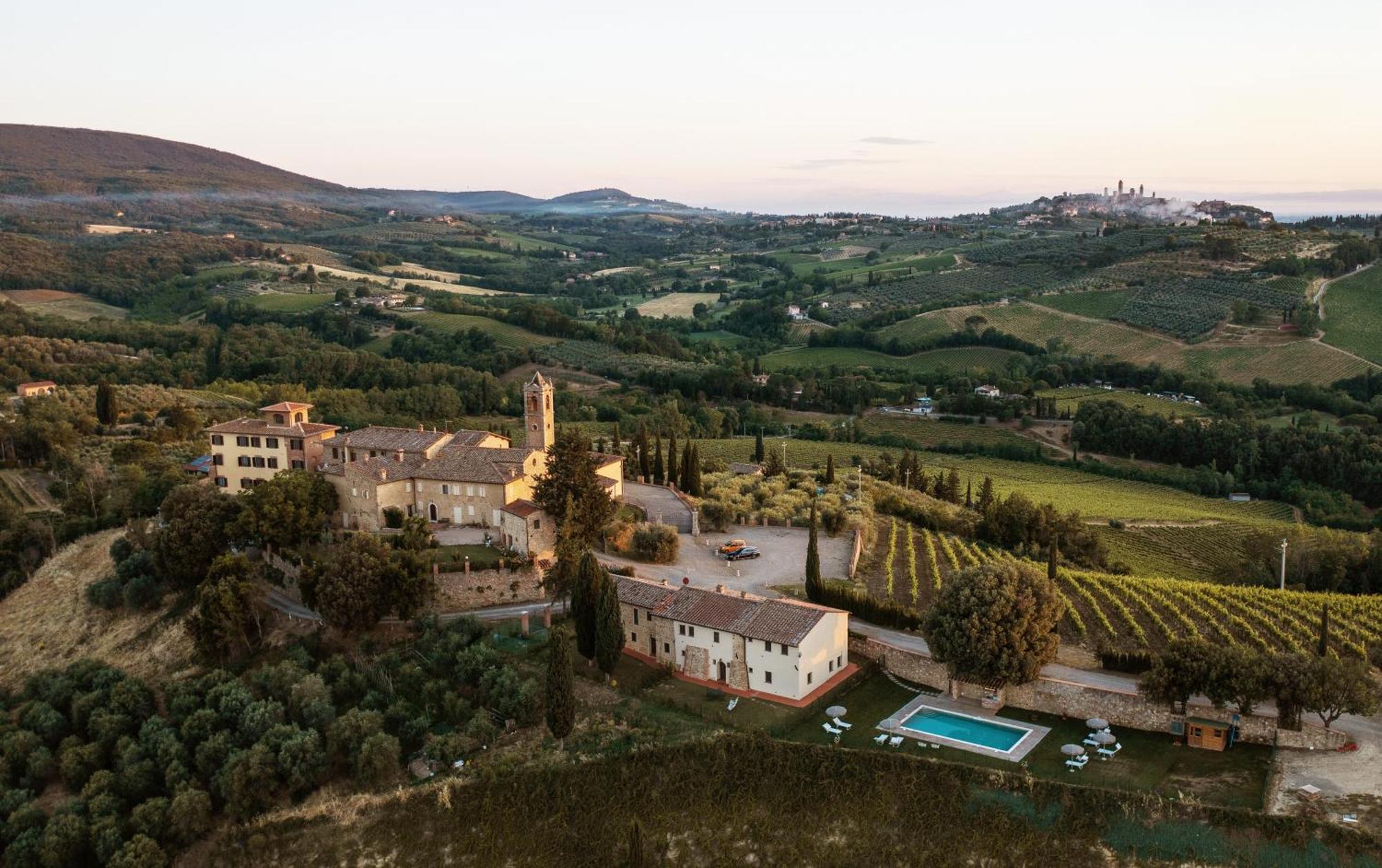 Agriturismo Castello Di Montauto 산지미냐노 외부 사진
